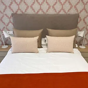 Dona Emilia Costa Adeje (Tenerife)